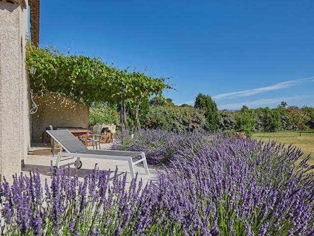 Vente Maison 7 pièces 194 m2 Vernègues