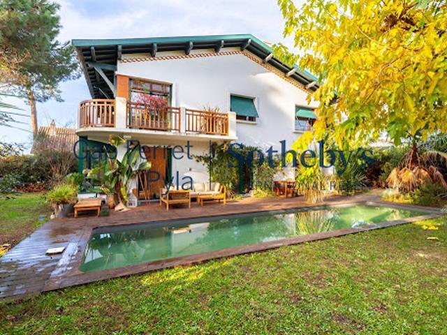 Vente Maison 7 pièces 195 m2 Arcachon