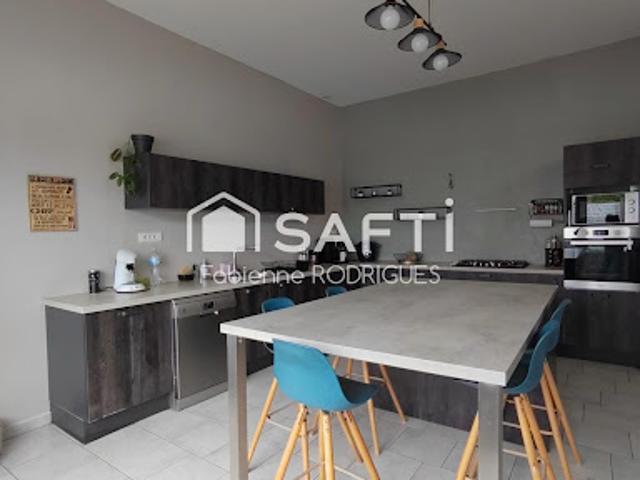 Vente Maison 7 pièces 195 m2 Cagnoncles