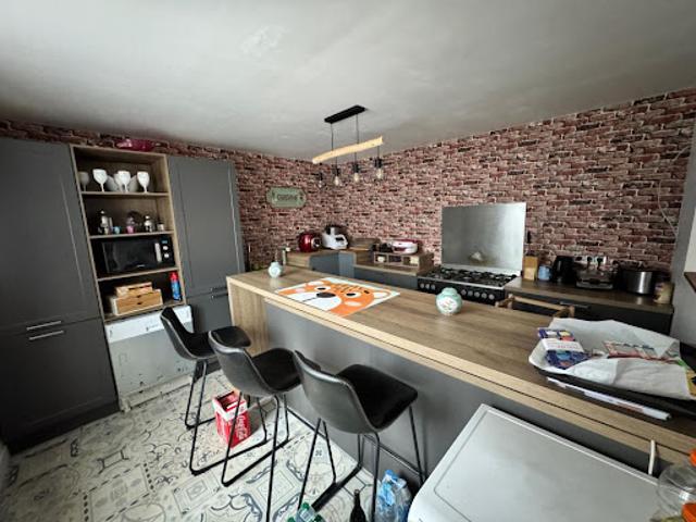 Vente Maison 7 pièces 195 m2 Grisolles