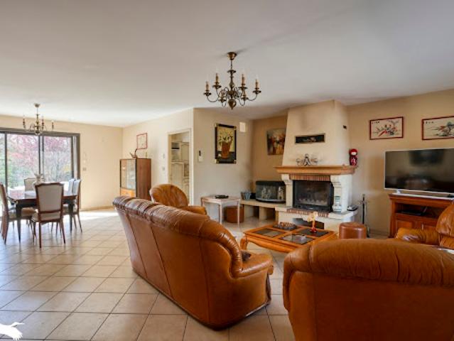 Vente Maison 7 pièces 195 m2 Groléjac