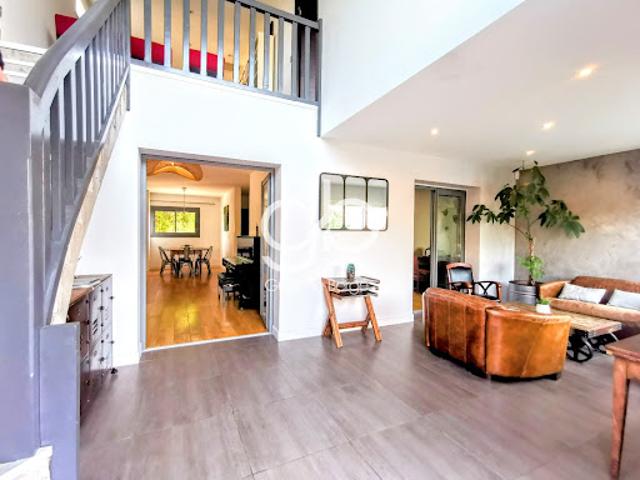 Vente Maison 7 pièces 195 m2 Saint bres