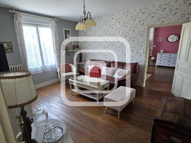 Vente Maison 7 pièces 195 m2 Soissons