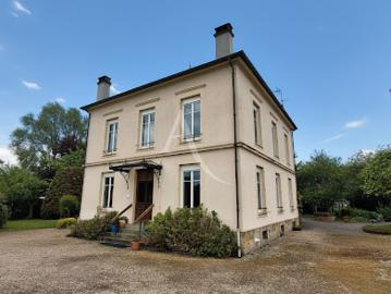 Vente Maison 7 pièces 195 m2 Uxegney