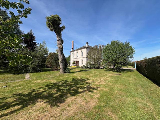 Vente Maison 7 pièces 195 m2 Uxegney