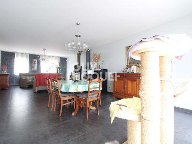 Vente Maison 7 pièces 195 m2 Villecresnes