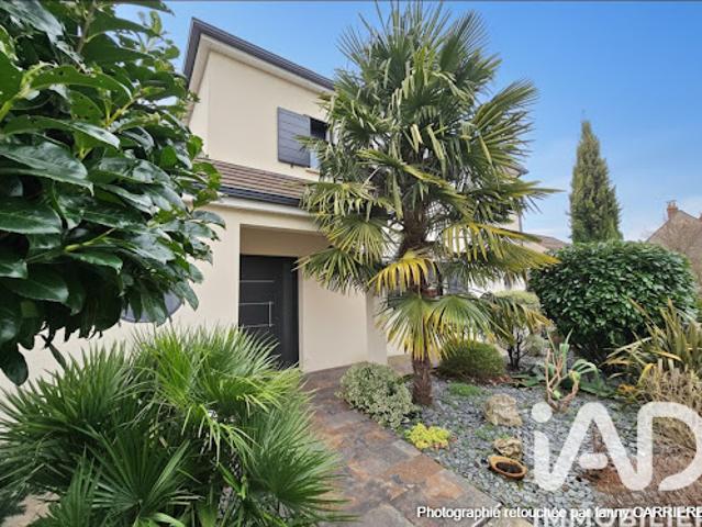 Vente Maison 7 pièces 196 m2 Magny le Hongre