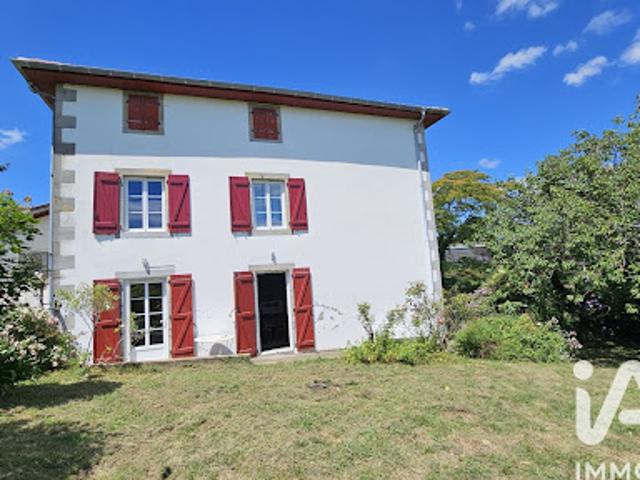 Vente Maison 7 pièces 196 m2 Armendarits