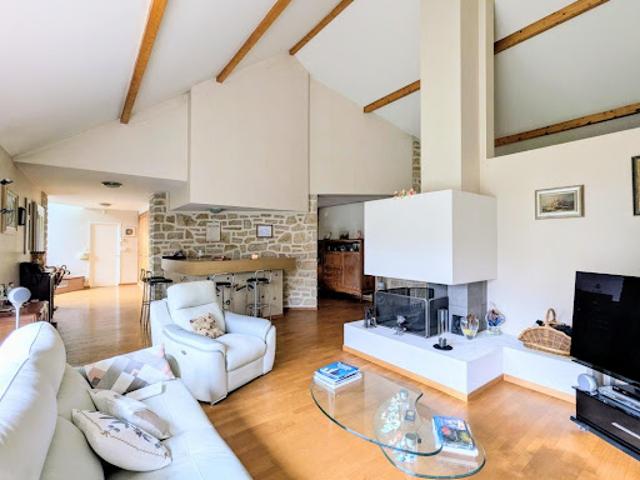 Vente Maison 7 pièces 203 m2 Bussy Saint Georges
