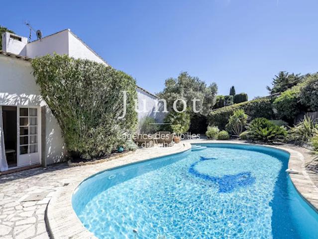 Vente Maison 7 pièces 196 m2 Paradou