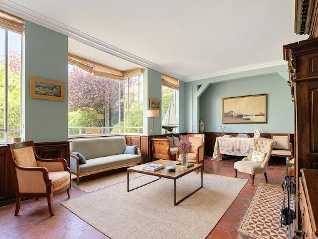 Vente Maison 7 pièces 196 m2 Versailles