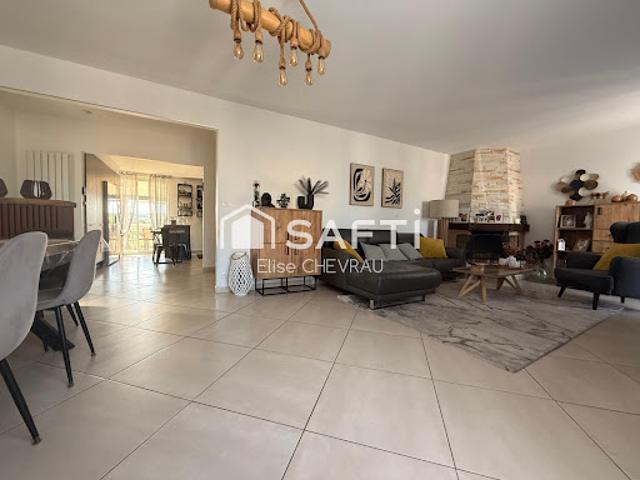 Vente Maison 7 pièces 197 m2 Mions