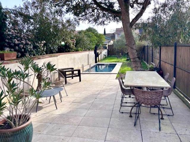 Vente Maison 7 pièces 197 m2 Bessières