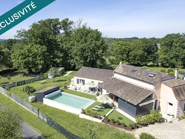 Vente Maison 7 pièces 197 m2 Coursac