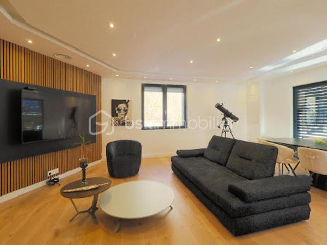 Vente Maison 7 pièces 197 m2 Epagny Metz Tessy