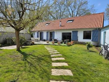 Vente Maison 7 pièces 197 m2 Paulx