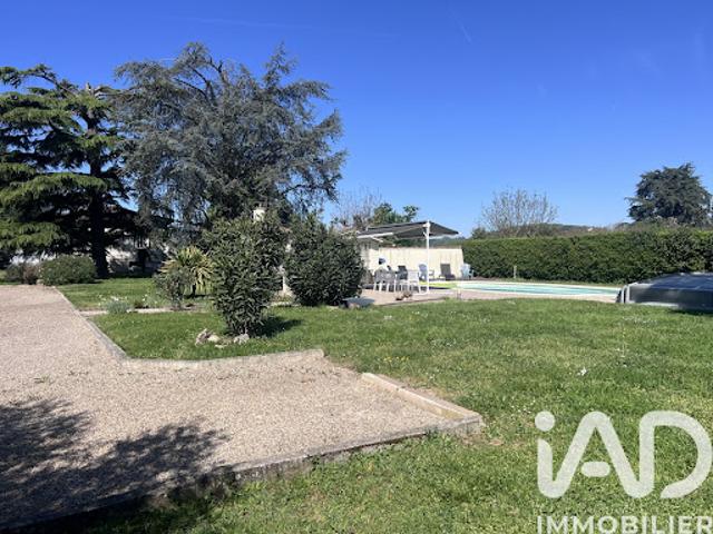 Vente Maison 7 pièces 197 m2 Saint Magne de Castillon