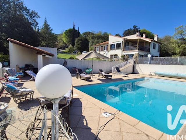 Vente Maison 7 pièces 198 m2 Montbolo