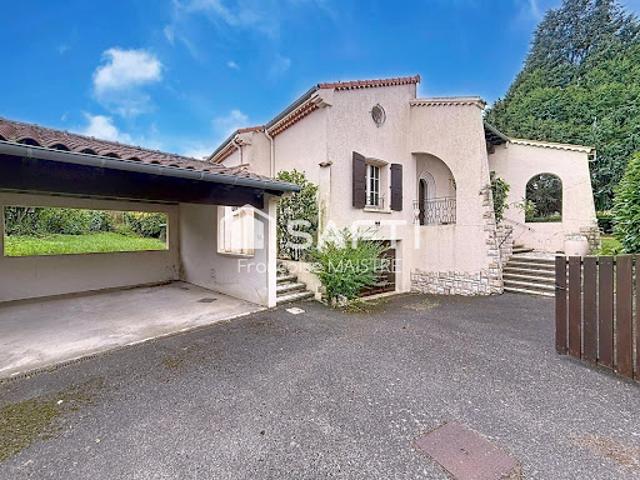 Vente Maison 7 pièces 198 m2 Aussillon
