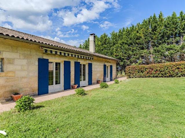 Vente Maison 7 pièces 198 m2 Bayas