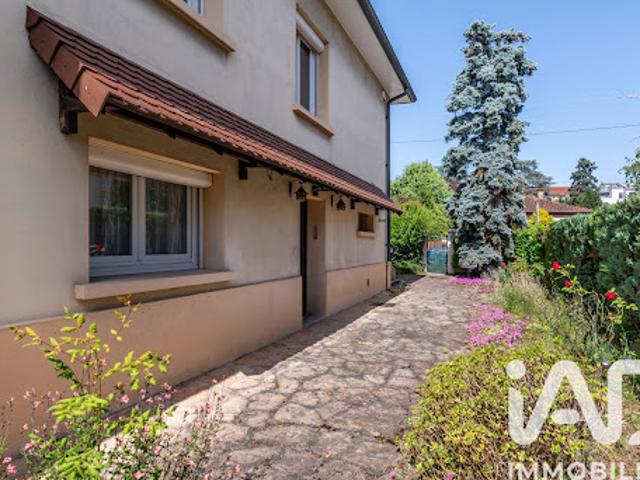 Vente Maison 7 pièces 198 m2 Bron