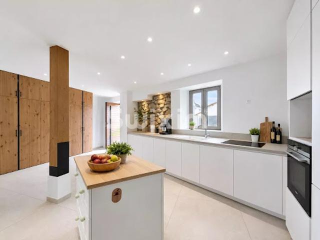 Vente Maison 7 pièces 198 m2 Crozet