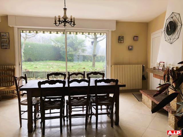Vente Maison 7 pièces 198 m2 Pouzauges