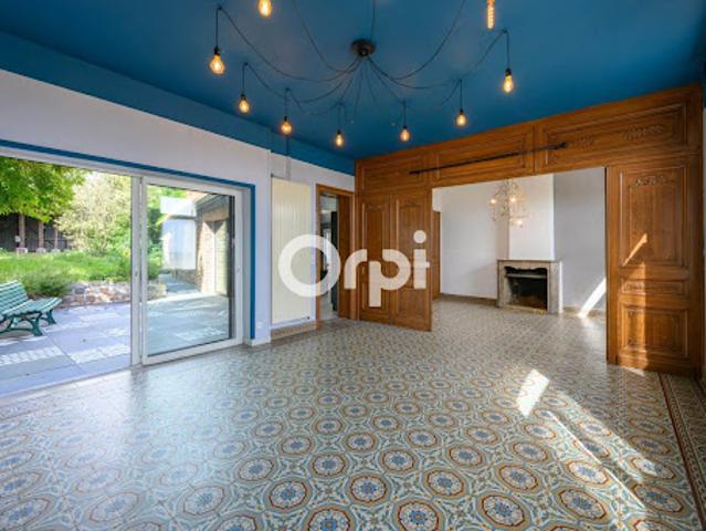 Vente Maison 7 pièces 199 m2 Mons en Pévèle