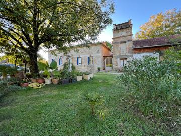 Vente Maison 7 pièces 199 m2 Caussade
