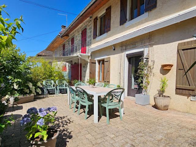Vente Maison 7 pièces 199 m2 Chindrieux