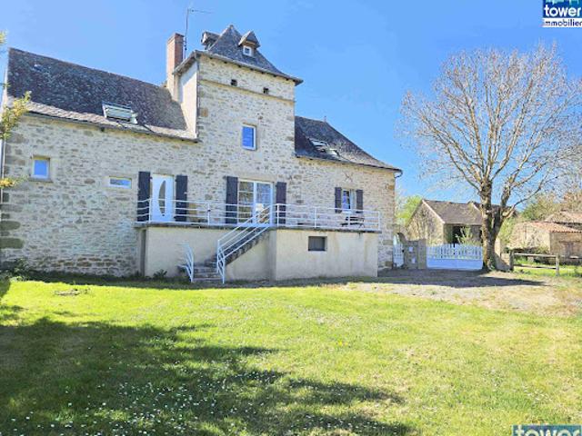 Vente Maison 7 pièces 199 m2 Savignac