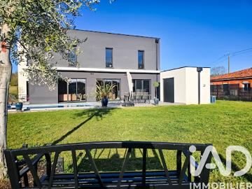Vente Maison 7 pièces 190 m2 Montauban