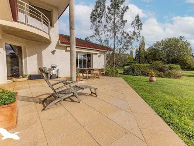 Vente Maison 7 pièces 190 m2 Narcastet