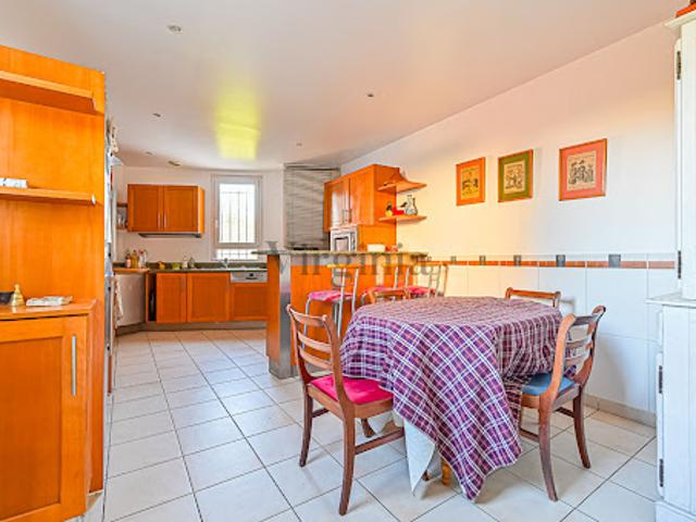 Vente Maison 7 pièces 190 m2 Nogent sur Marne
