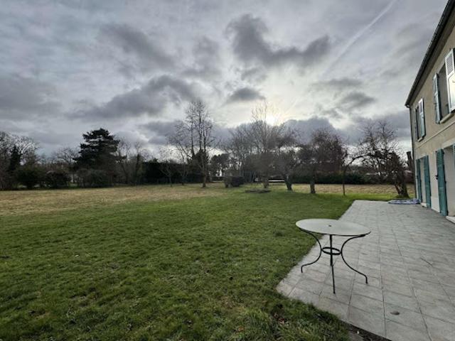 Vente Maison 7 pièces 190 m2 Chailly en Bière