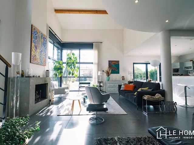 Vente Maison 7 pièces 190 m2 Ecully