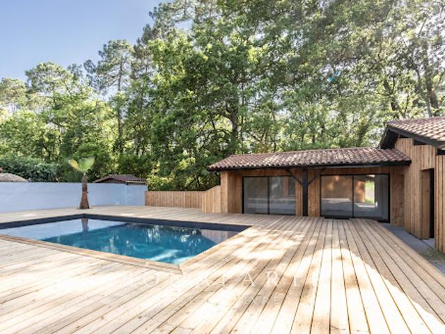Vente Maison 7 pièces 200.44 m2 Gujan Mestras