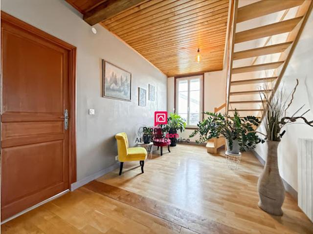 Vente Maison 7 pièces 190 m2 Saint clement