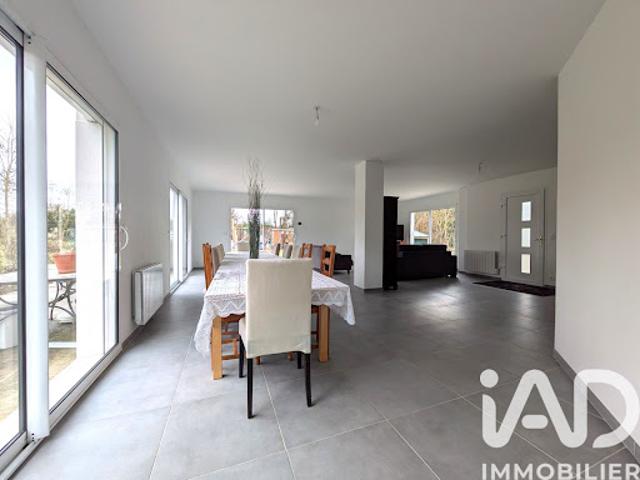 Vente Maison 7 pièces 190 m2 Saint Lubin de la Haye