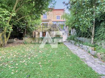 Vente Maison 7 pièces 190 m2 Sevres