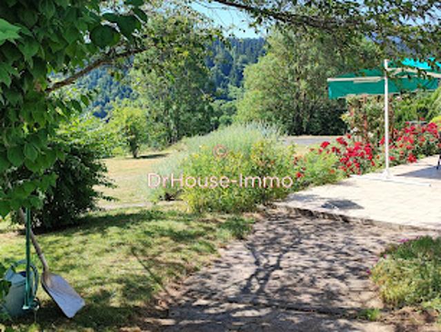 Vente Maison 7 pièces 190 m2 Védrines Saint Loup
