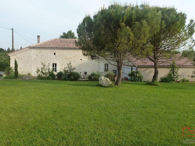 Vente Maison 7 pièces 190.65 m2 Laroque Timbaut