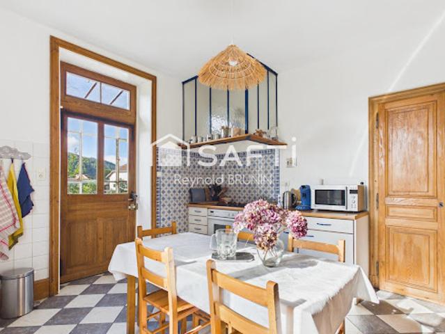 Vente Maison 7 pièces 191 m2 Saint Amé