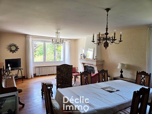 Vente Maison 7 pièces 191 m2 Saint Yrieix sur Charente