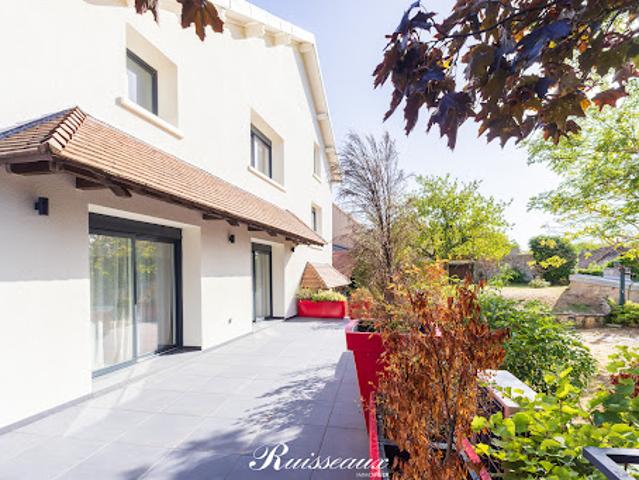 Vente Maison 7 pièces 191.91 m2 Talant