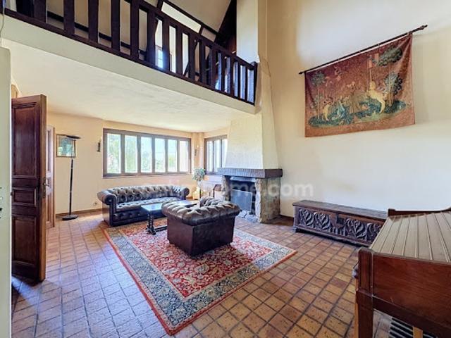 Vente Maison 7 pièces 192 m2 Mériel
