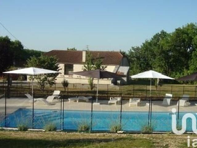Vente Maison 7 pièces 192 m2 Monbalen