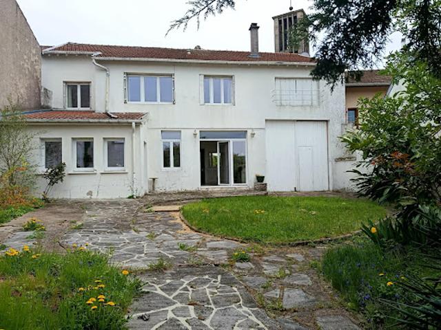 Vente Maison 7 pièces 192 m2 Chambrey