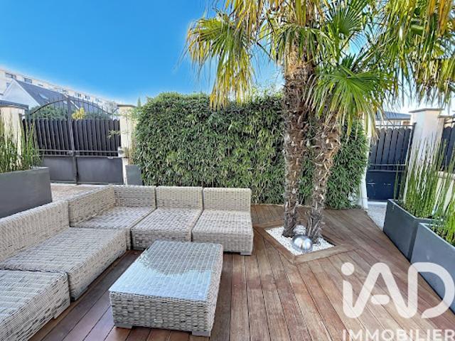 Vente Maison 7 pièces 192 m2 Rueil Malmaison