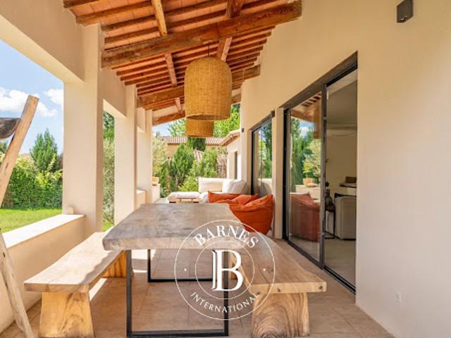 Vente Maison 7 pièces 193 m2 Meyreuil
